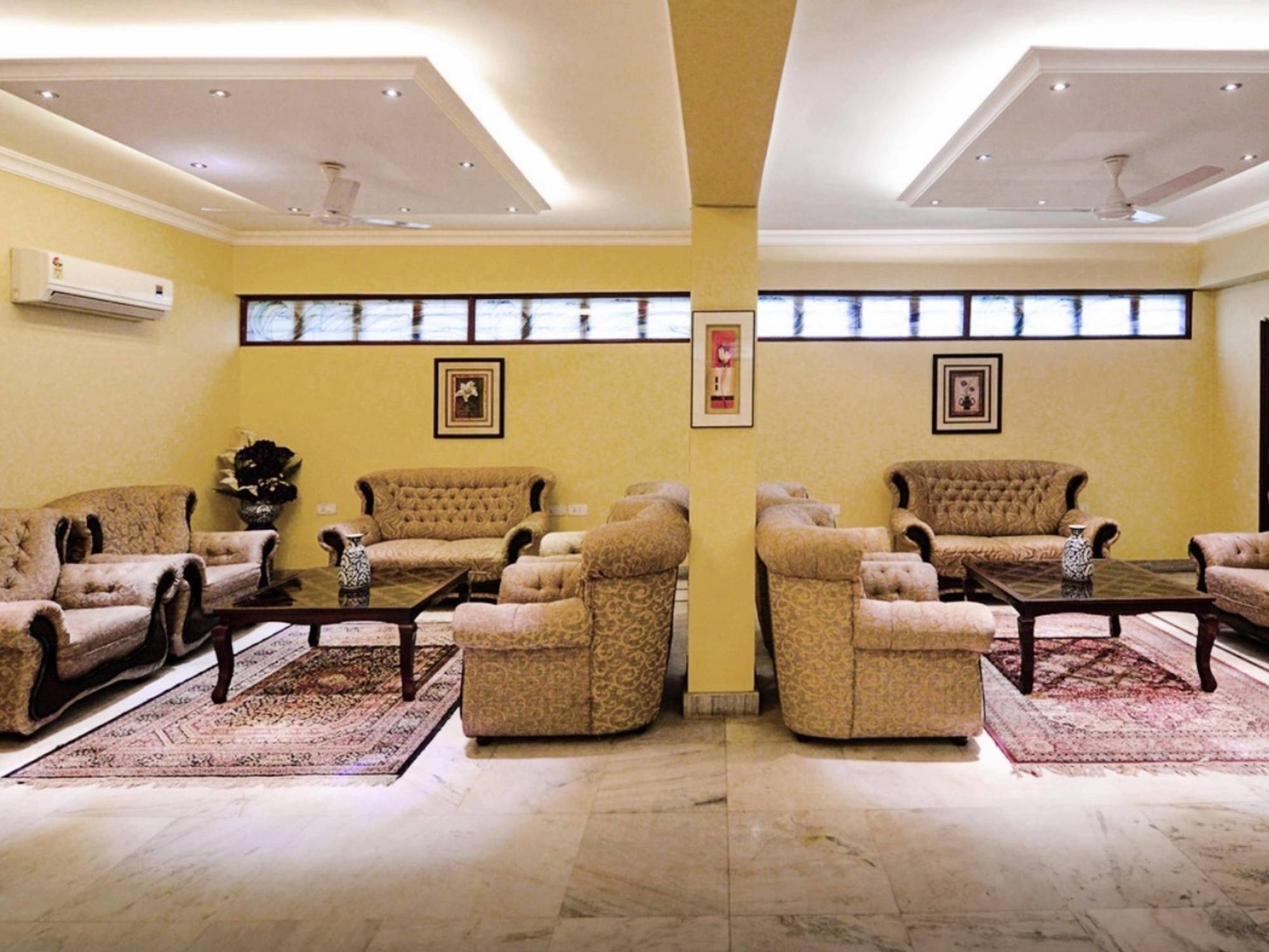 Genx Banjara Hill 1589 Hotel Hyderabad Eksteriør billede